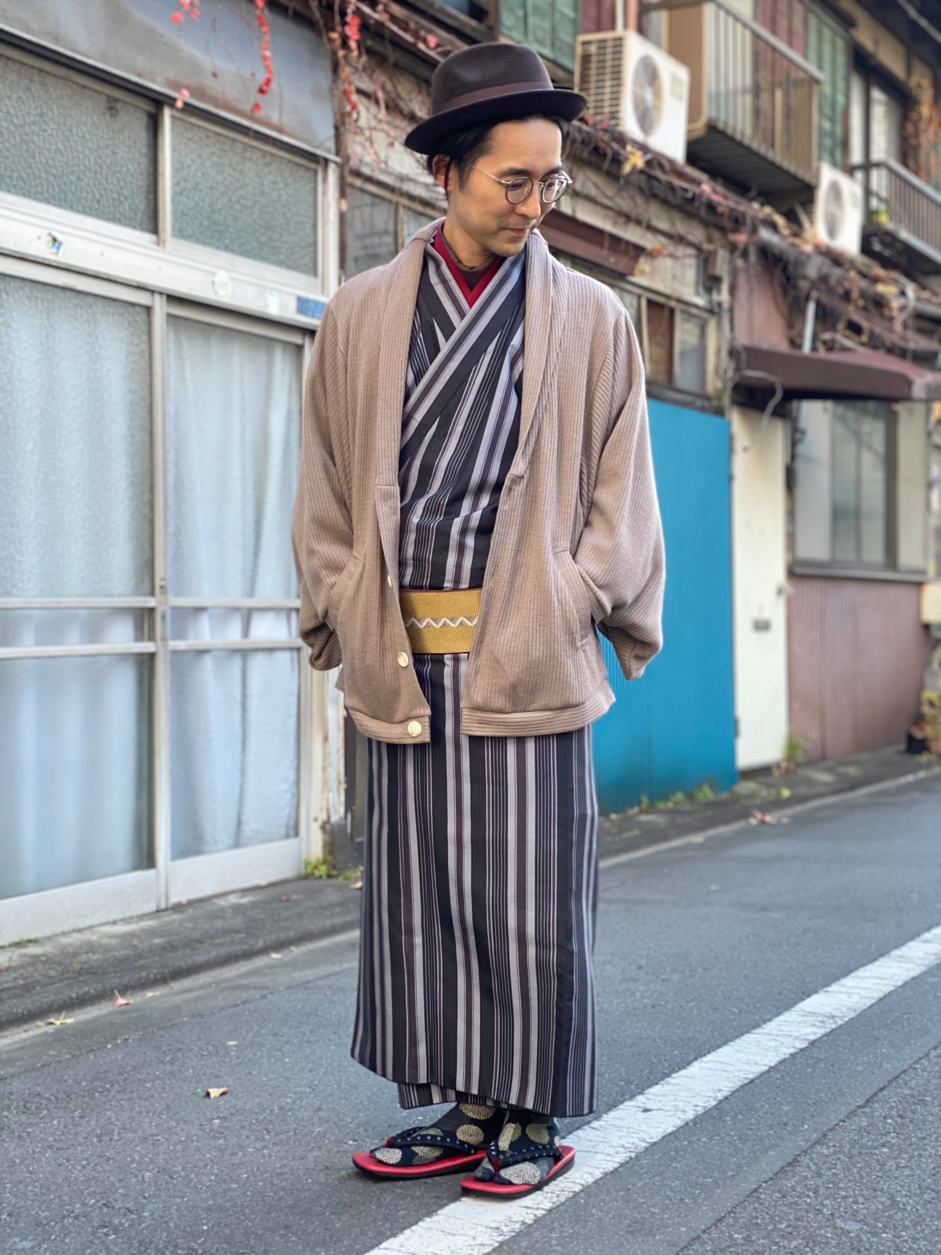 人気の カーディガン羽織 に藤木屋別注 モカ 新登場 東京 上野 男着物 メンズ浴衣 レディース浴衣 甚平 作務衣 半纏専門店 藤木屋 メンズ着物 メンズ浴衣 藤木屋ブログ 人気の カーディガン羽織 に藤木屋別注 モカ 新登場 東京 上野 男着物 メンズ浴衣 レディース浴衣 甚平 作務衣 半纏専門店 藤木屋 メンズ着物 メンズ浴衣 藤木屋ブログ